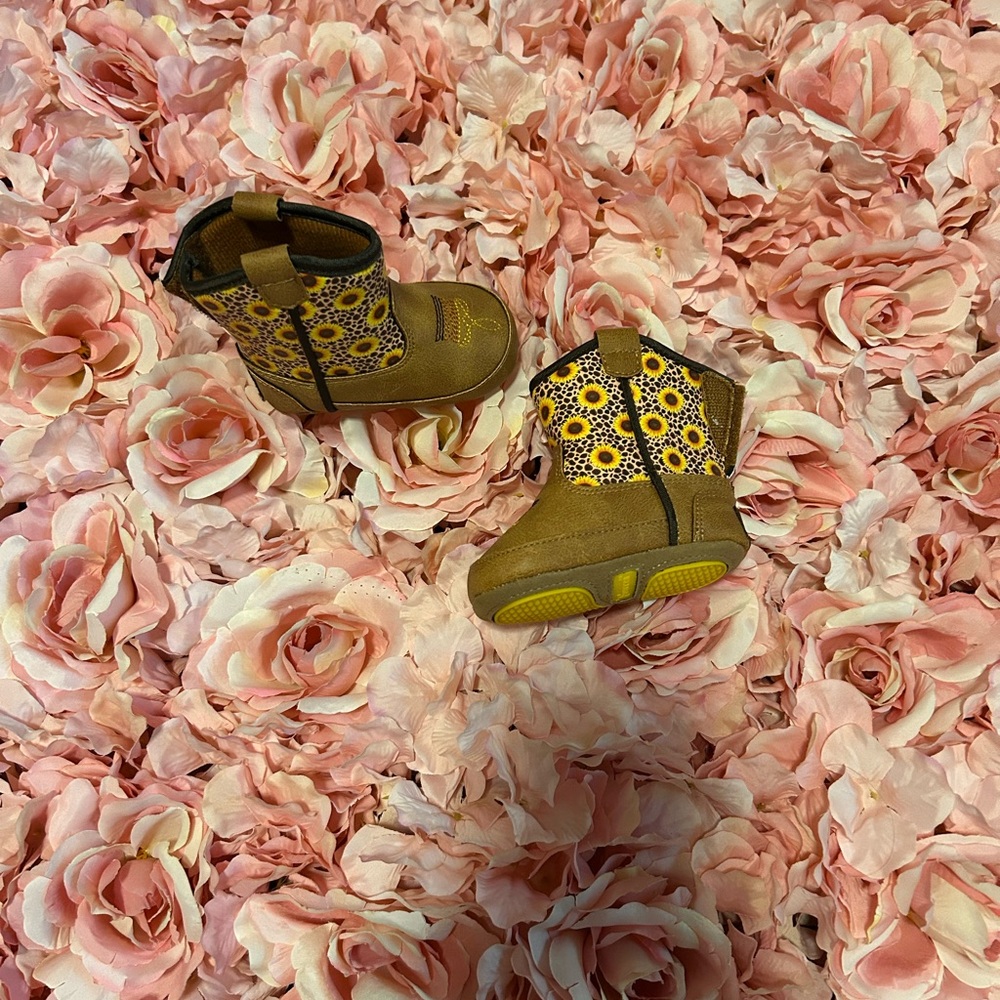 Sunflower Patterned Kids Boots